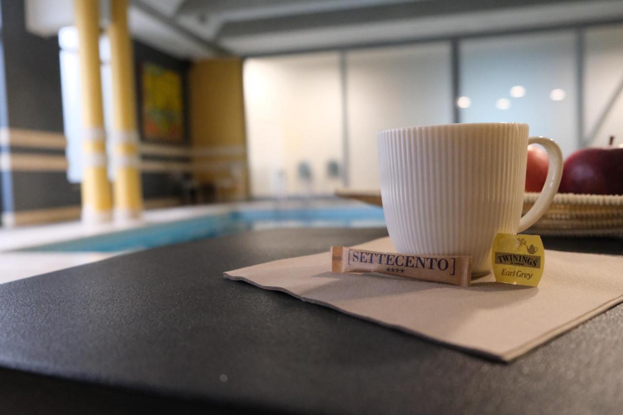Settecento Hotel Presezzo Ngoại thất bức ảnh