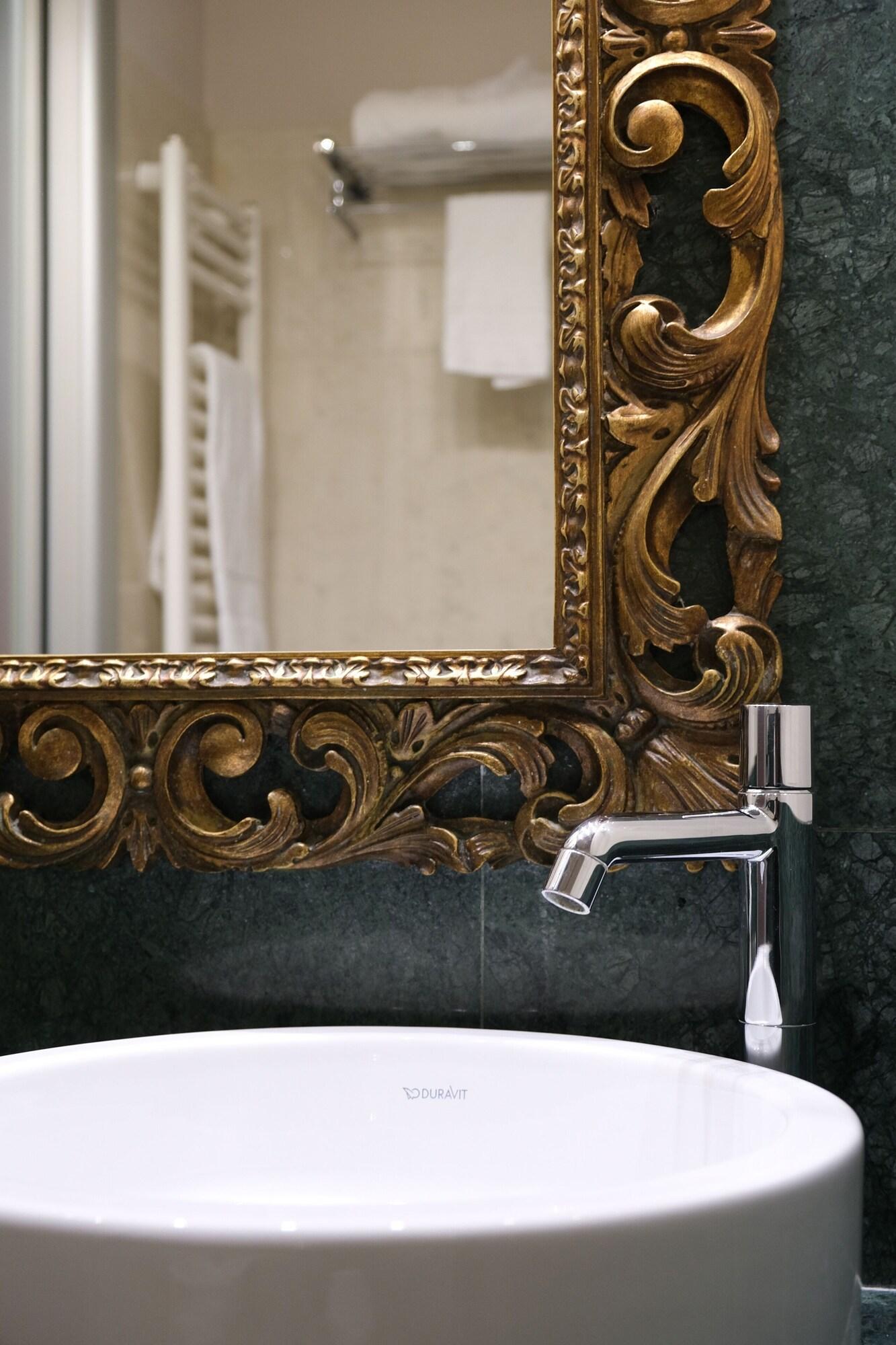 Settecento Hotel Presezzo Ngoại thất bức ảnh